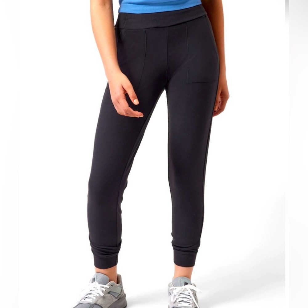 Athleta girl black powervitta joggers with pockets